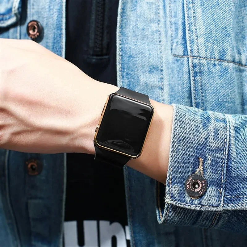 Reloj digital, deportivo para hombre y muger